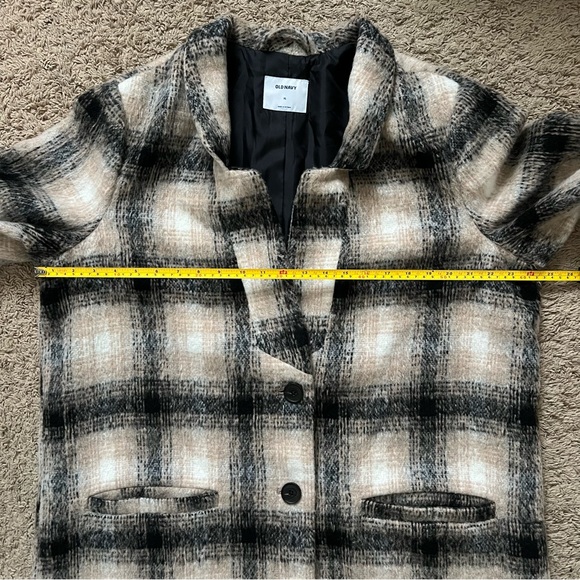 OLD NAVY Soft Brushed Plaid Coat - Picture 10 of 11